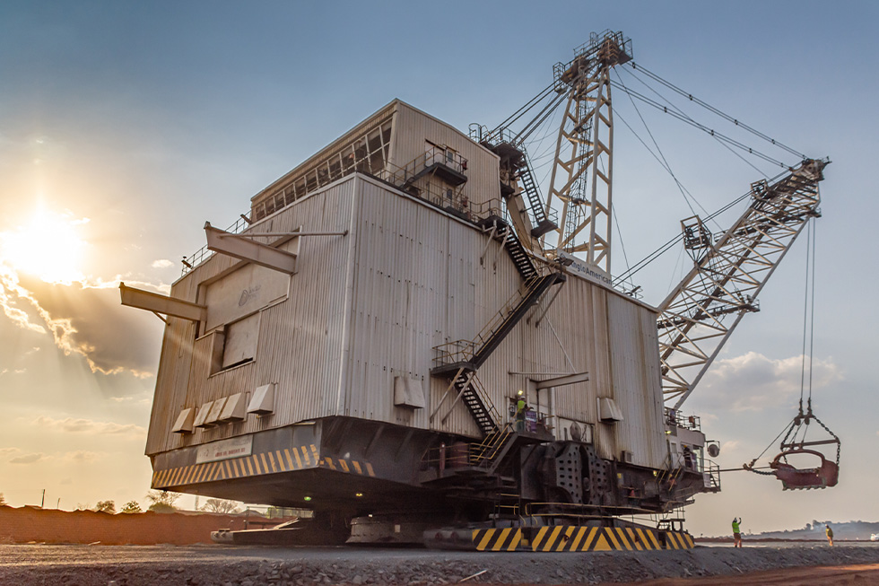 Khwezela-Dragline-Relocation-featured-1